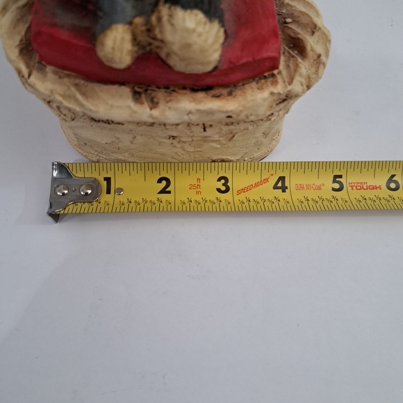 Holiday Cat Trio on a Sled Decor - Picture 6 of 10